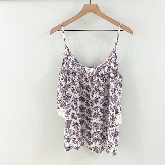 Everly Flora Cold Shoulder Blouse White Blue Size Large - Picture 1 of 6